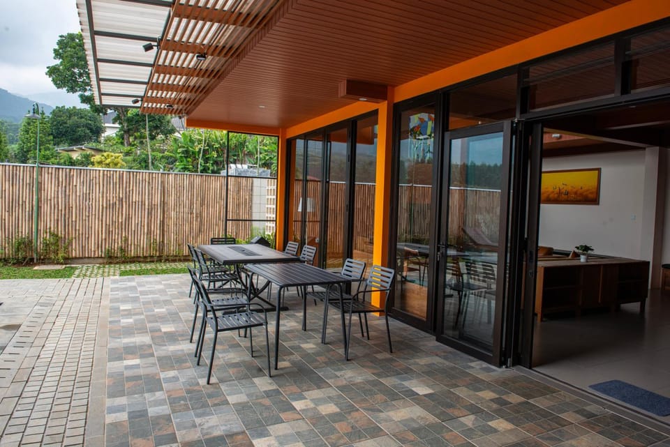 Patio, Balcony/Terrace