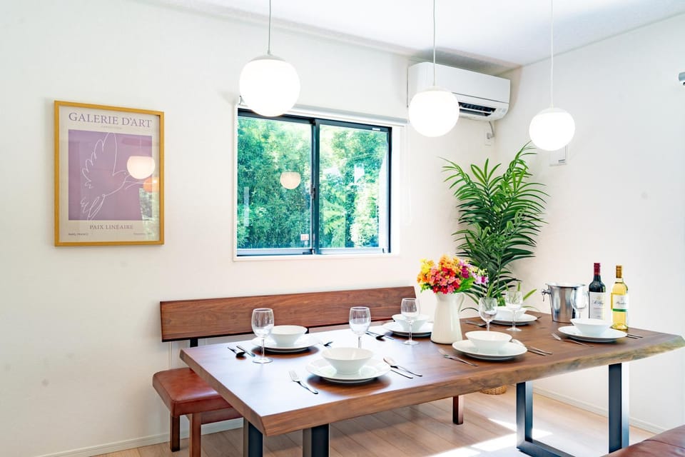 Dining area, air conditioner