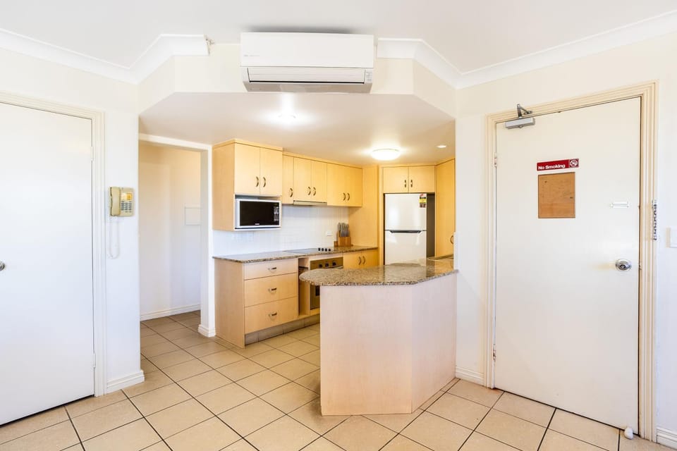 Eight, Villa Mar Colina Apartment in Yeppoon