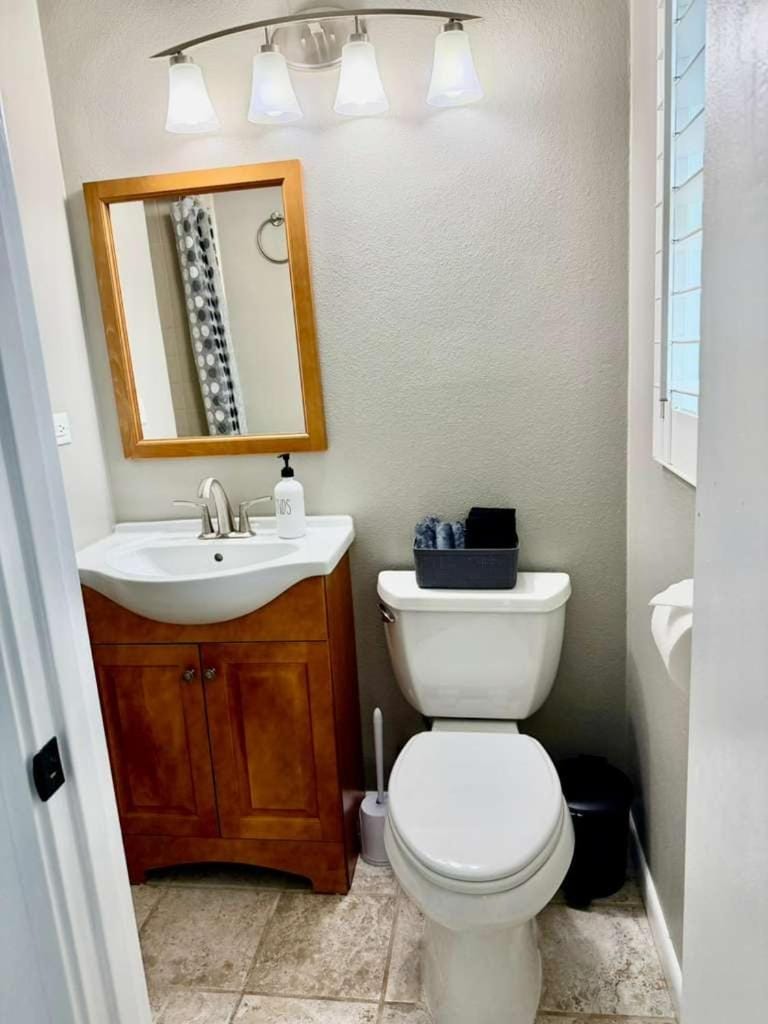 Cozy central Tampa studio Near Attractions Dinning Tampa & Ybor city House in Tampa