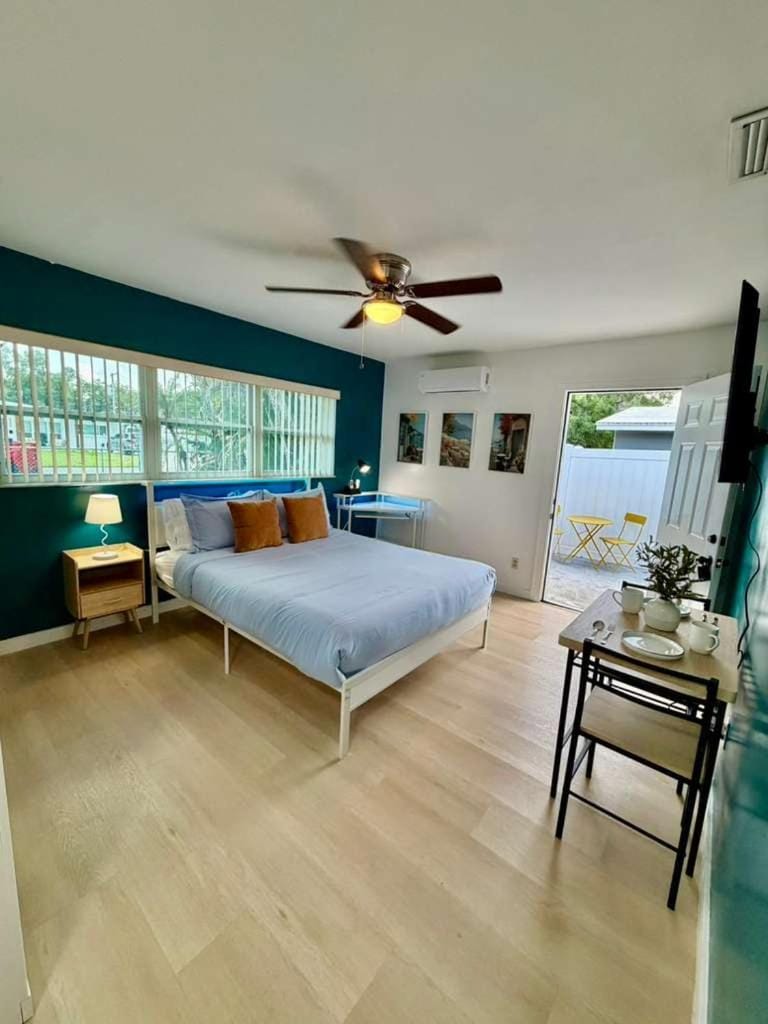 Cozy central Tampa studio Near Attractions Dinning Tampa & Ybor city House in Tampa