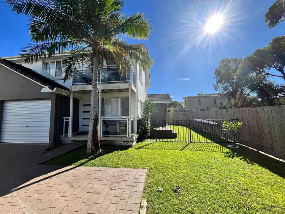 Property building, Garden