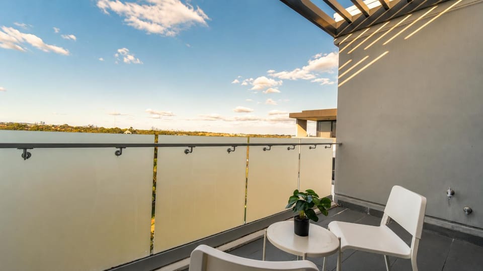 Stylish 2BR Olympic Park Pool, Gym & Parking Apartment in Sydney