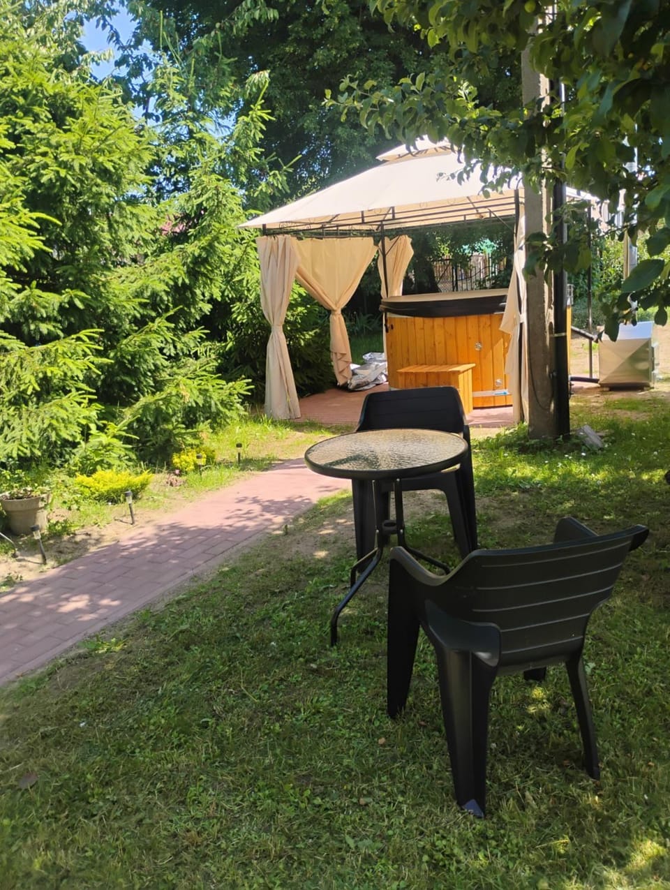Patio, Natural landscape, Spa and wellness centre/facilities, Garden view