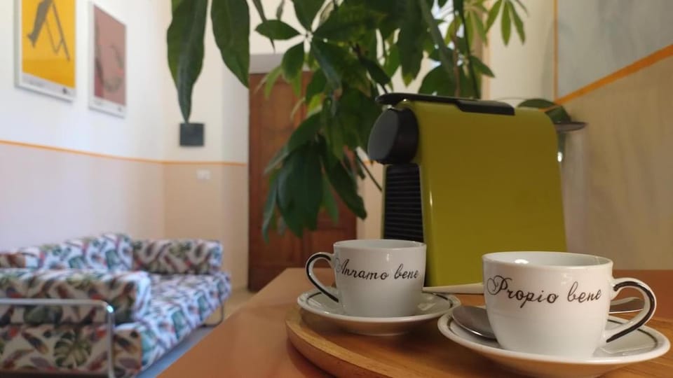Coffee/tea facilities