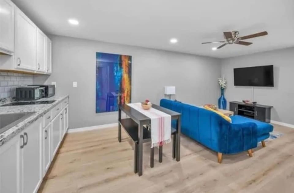 Private Oasis Apartment in Brandon