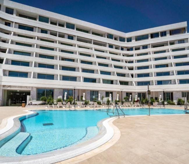 סי סייד אילת - סטודיו פרמיום עם מרפסת Apartment hotel in Eilat