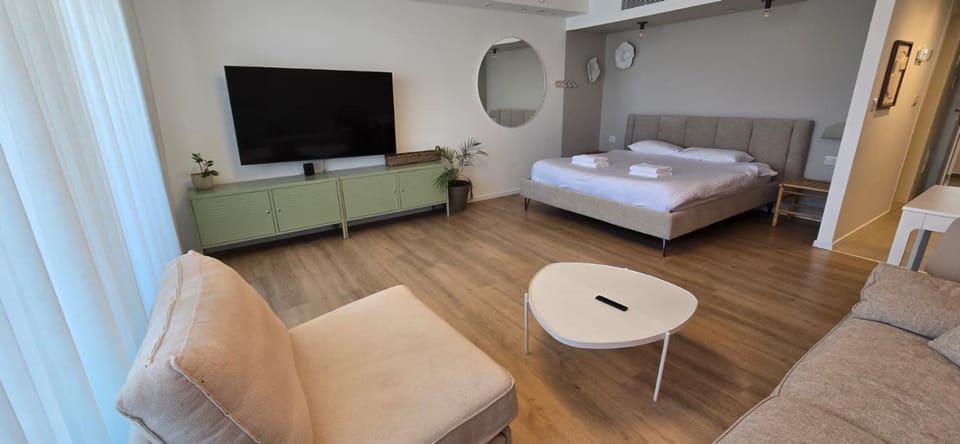 סי סייד אילת - סטודיו פרמיום עם מרפסת Apartment hotel in Eilat