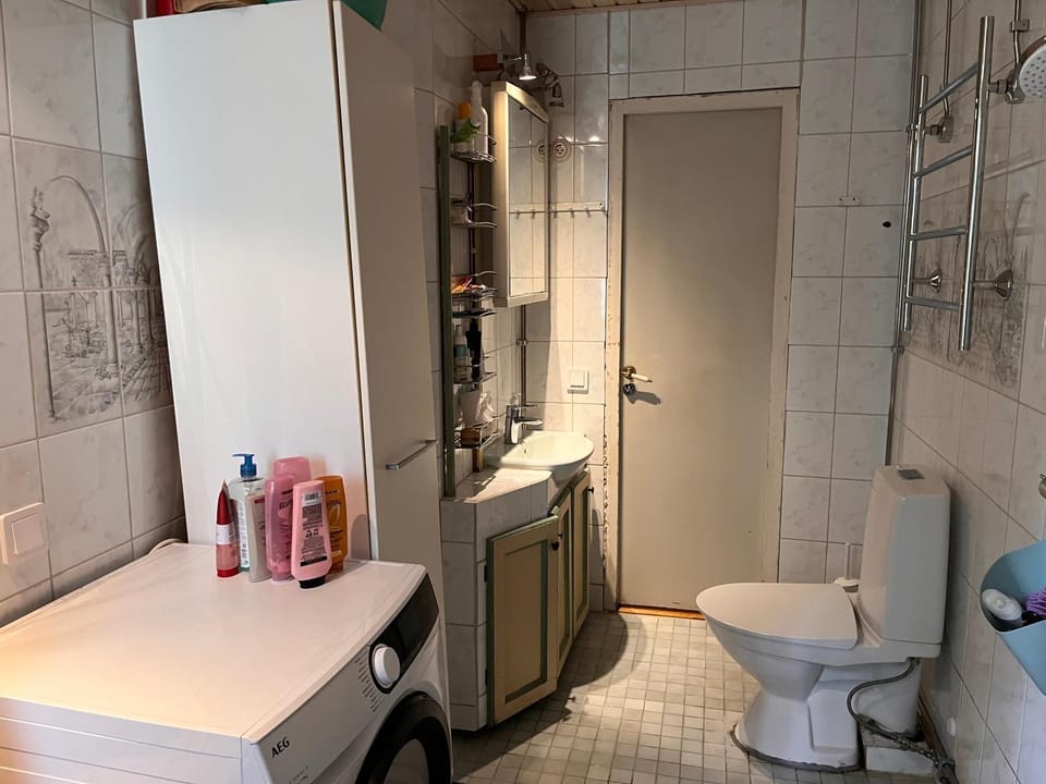 Room in Quiet Family Home - For Women Only Vacation rental in Helsinki