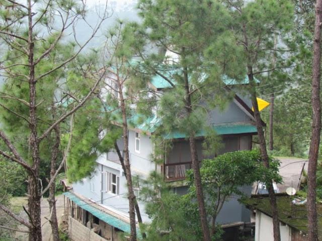 Hill Side Inn Shimla Vacation rental in Himachal Pradesh