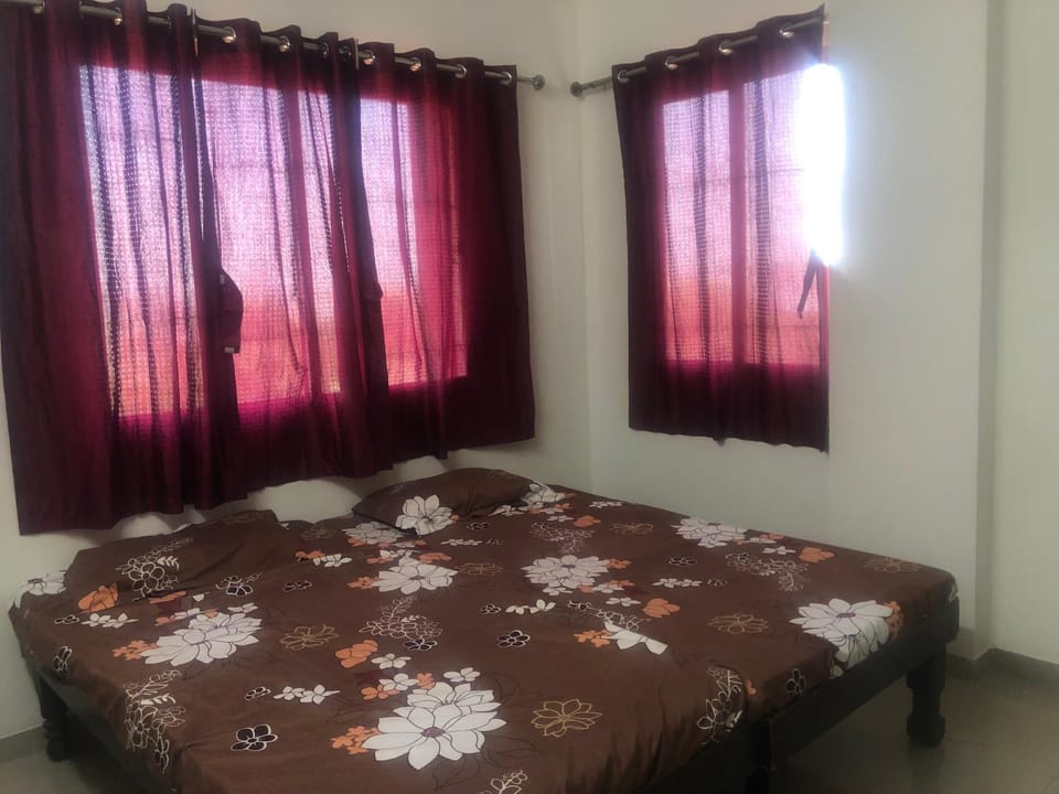 Prince Home Stay Vacation rental in Vadodara
