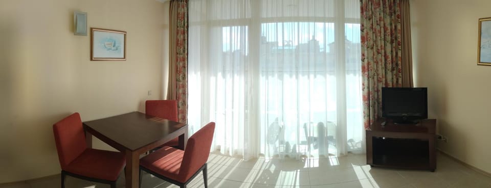 Sunset Resort Apartment Apartment in Pomorie