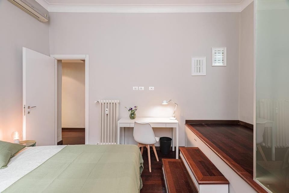 In the heart of Milan, just a short walk from the Duomo! Apartment in Milan