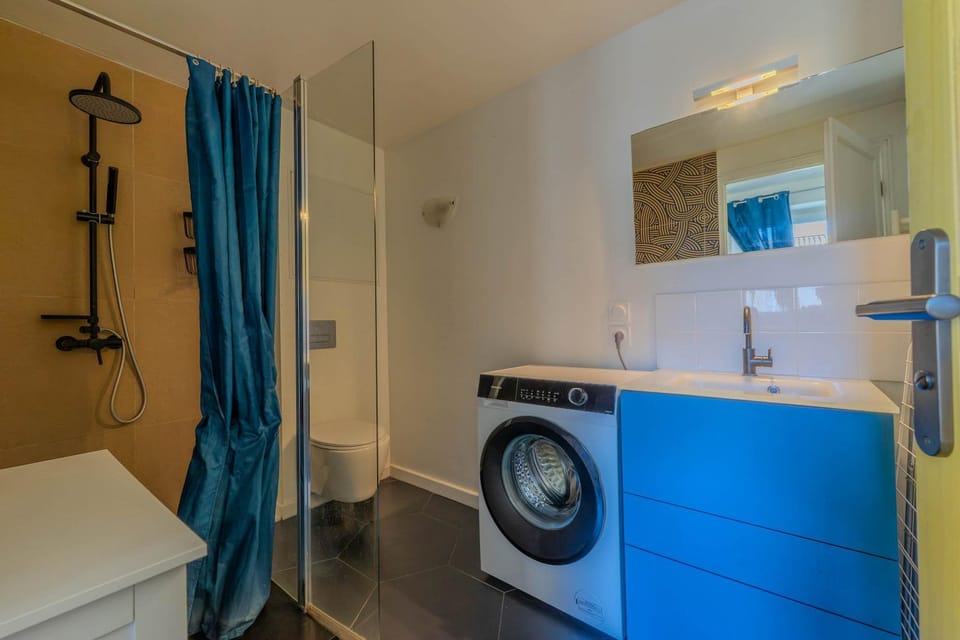Calm & cosy close to the city center House in La Rochelle