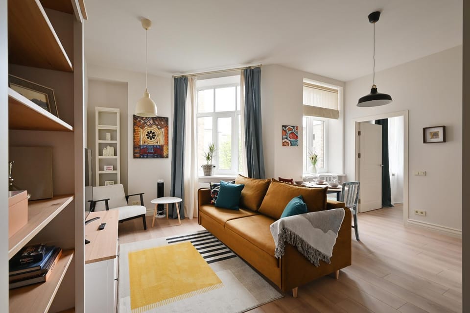 TV and multimedia, Living room, Dining area