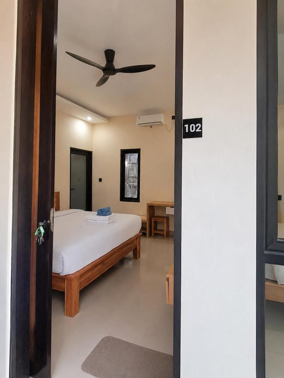 Bed, Bedroom, wardrobe