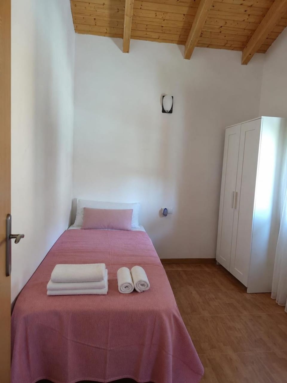 Cozy Chalet with Garden BBQ Near la Playa de La Barrosa By Chiclana Dreams Chalet in Chiclana de la Frontera