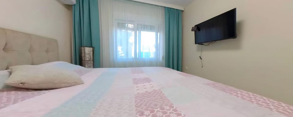 Communal lounge/ TV room, TV and multimedia