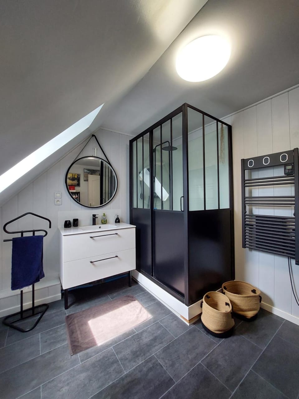 Les âmes bleues - Chambre double bord de Seine, proche Honfleur, chez l'habitant, idéal pour séjour professionnel Bed and Breakfast in Normandy