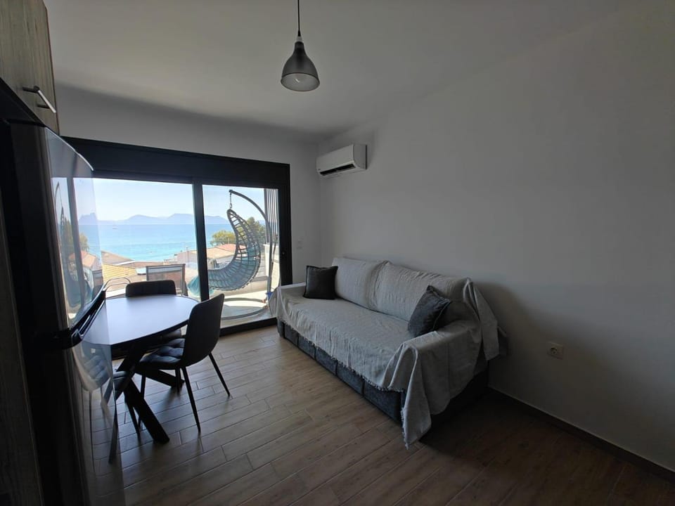 Episkopos Escape Apartment in Peloponnese, Western Greece and the Ionian