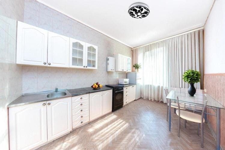 Яворницького 125 ЖД вокзал Apartment in Dnipro