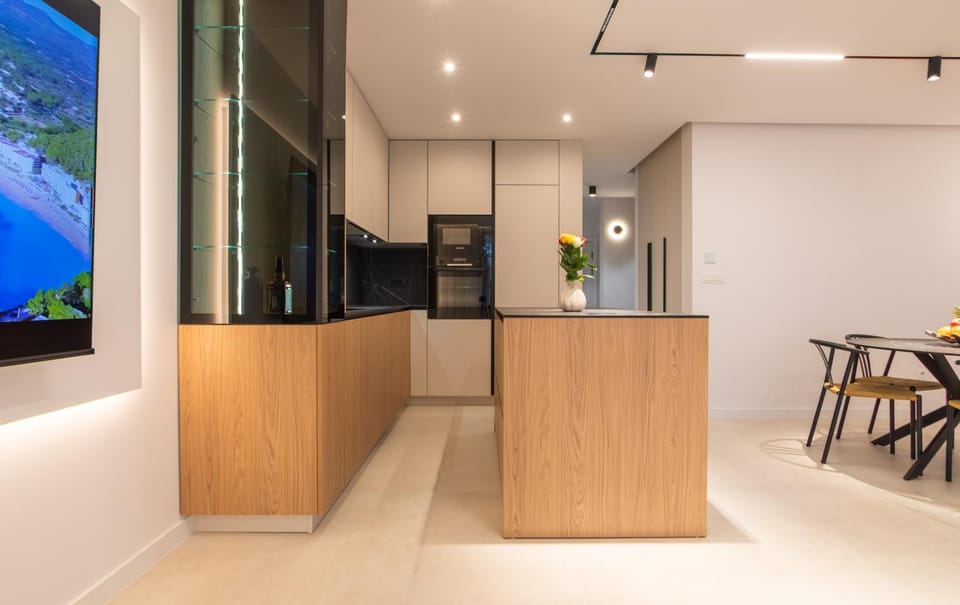 microwave, oven, kitchen