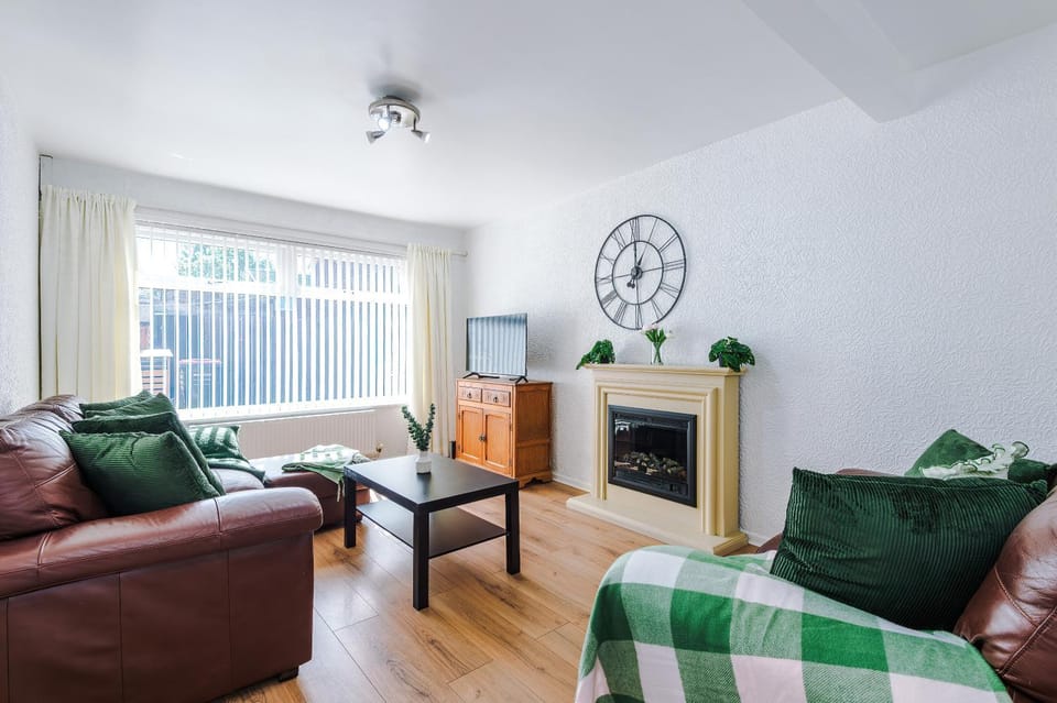 TV and multimedia, Living room, Seating area