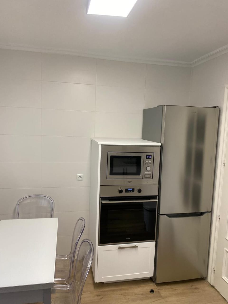 microwave, oven