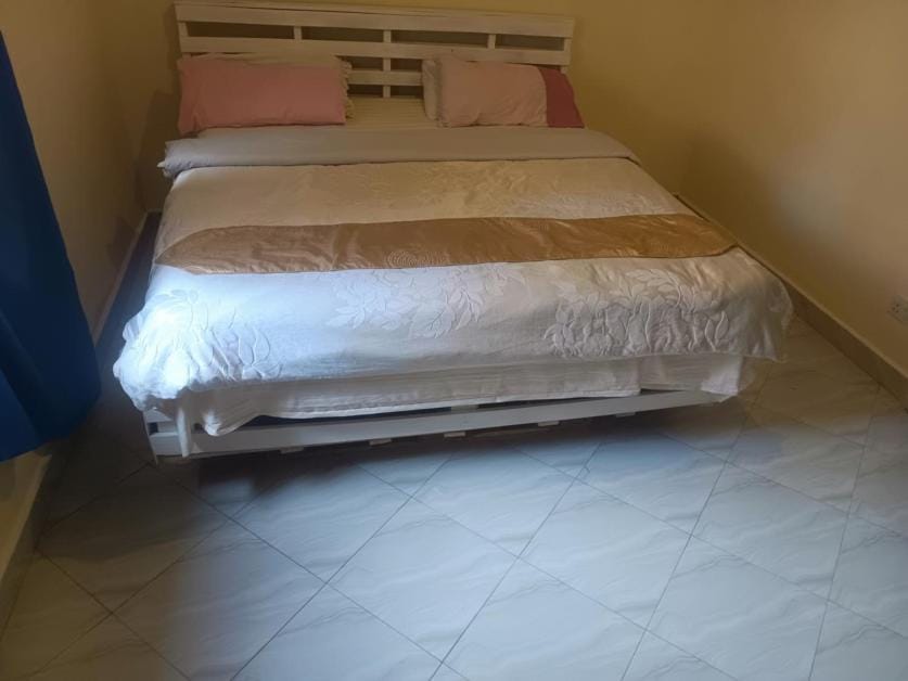 Spacious 3bdr house in secure Entebbe compound House in Uganda