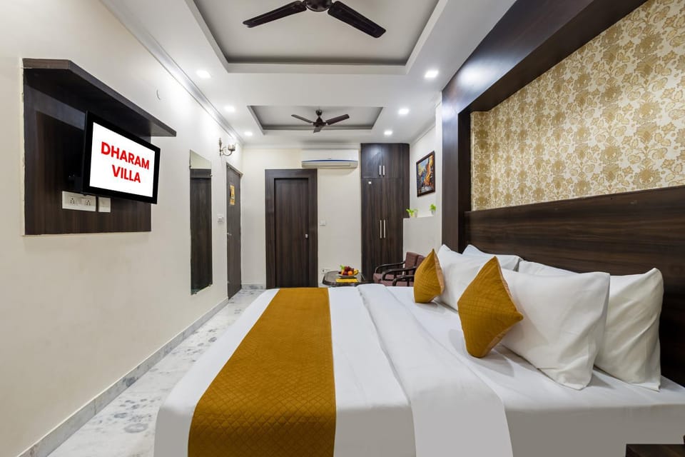 Bed, TV and multimedia, Photo of the whole room, Bedroom, wardrobe, air conditioner