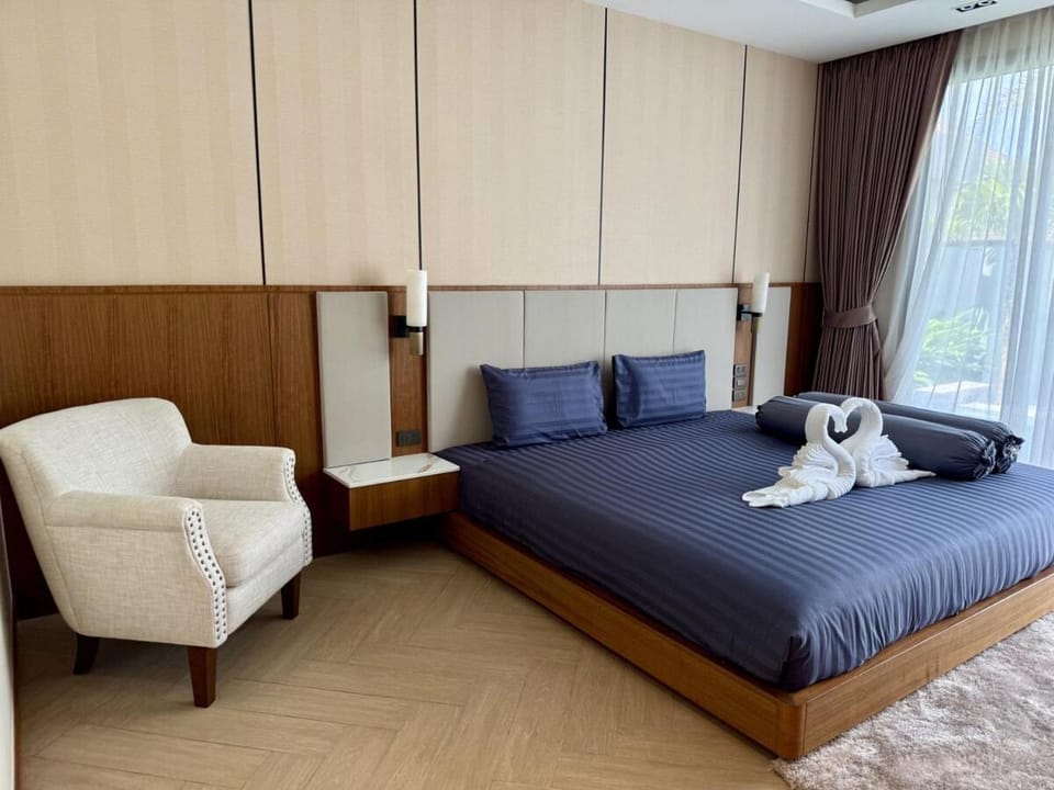 Gold Chariot, Private Luxury Villa Bangtao Villa in Choeng Thale
