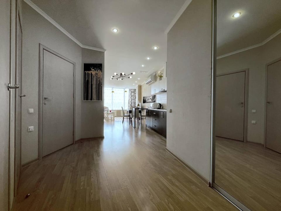 Мост сити кв 75 Apartment in Dnipro
