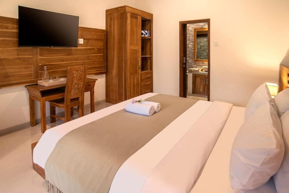 Tropical Retreat - Pool - Mins To Beach - Room 4 Apartment in North Kuta