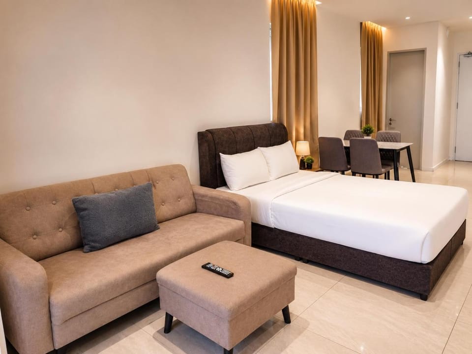 Bed, Living room, Photo of the whole room, Bedroom