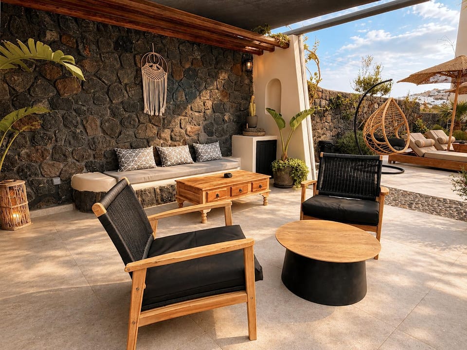 Patio, Day, View (from property/room), Balcony/Terrace, Living room, Seating area, sunbed