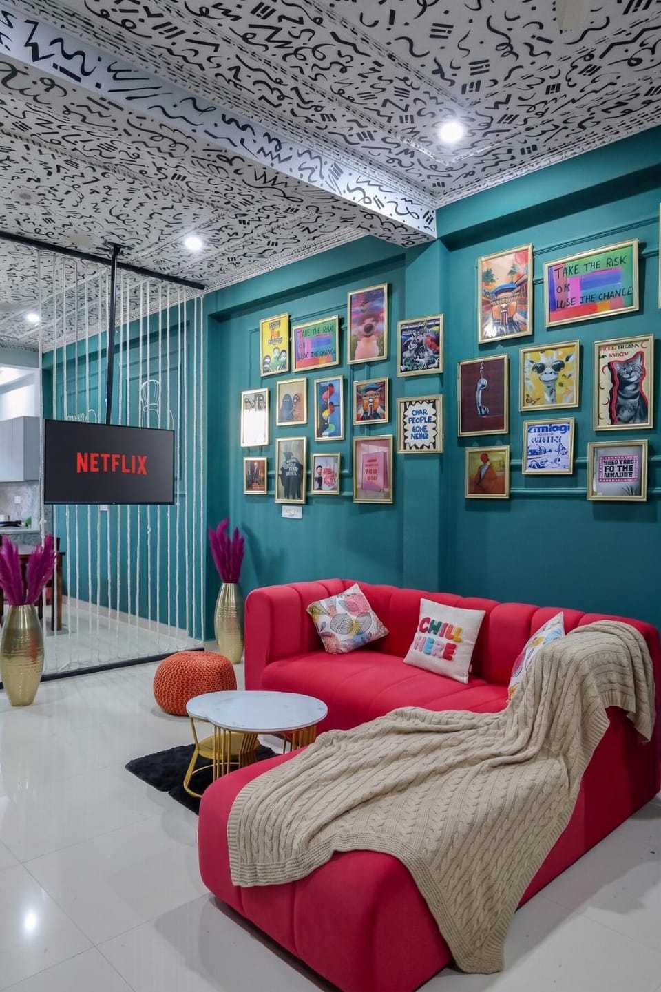 Living room, Photo of the whole room, Seating area