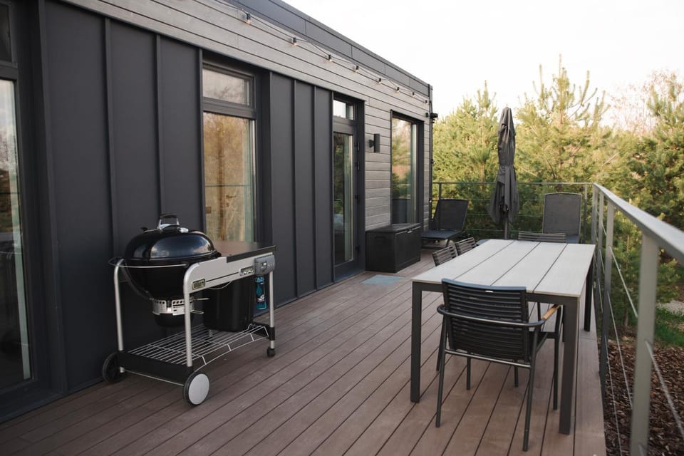 Patio, Facade/entrance, Day, Balcony/Terrace, Dining area