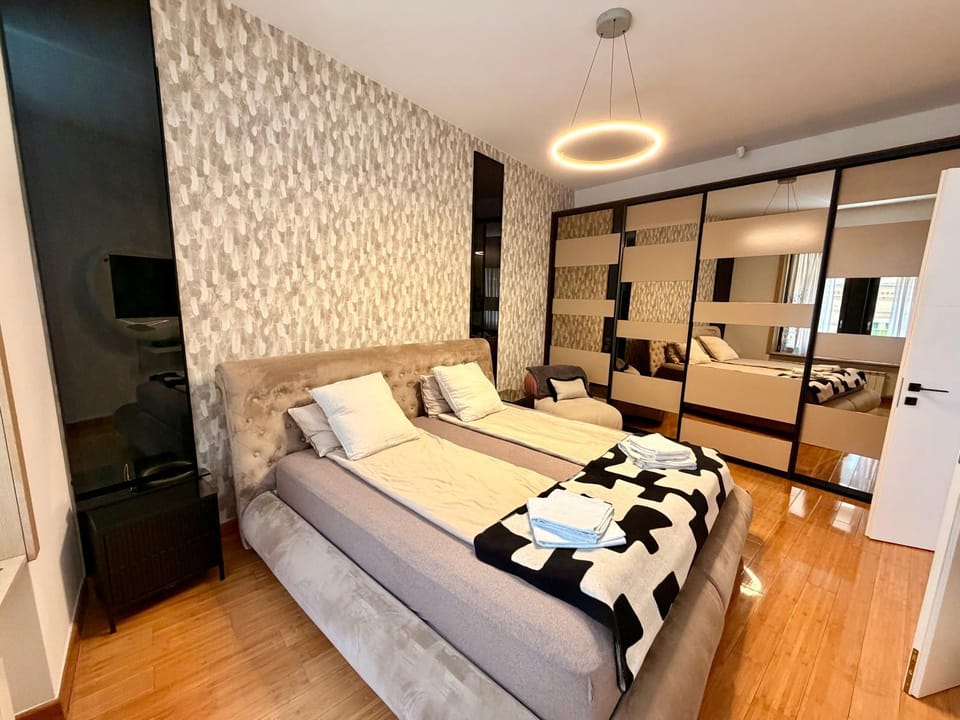 Bed, Bedroom, wardrobe