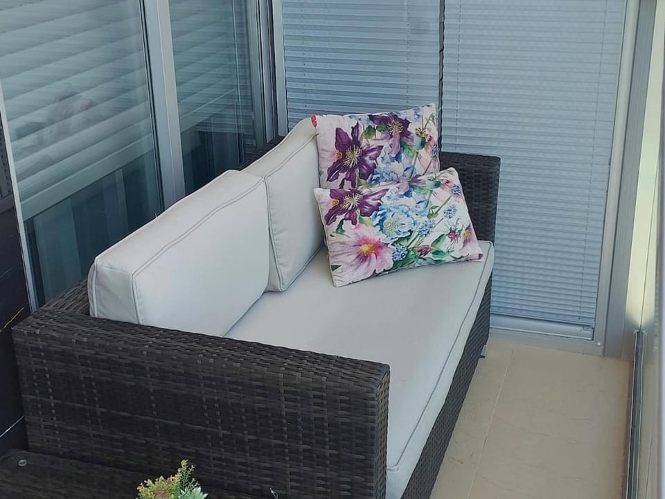 Apart 1 dorm Sexto Cielo primera linea - Magic World Apartment in Valencian Community