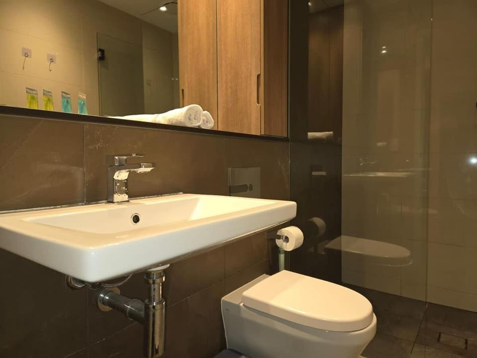 Sydney CBD A301 2 BR Easy Walk to Darling Harbour Apartment in Sydney