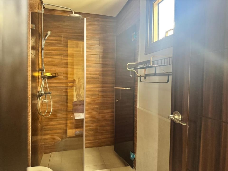 Sweet Haven 3 Bedrooms and Bathrooms Apartment hotel in Pasay