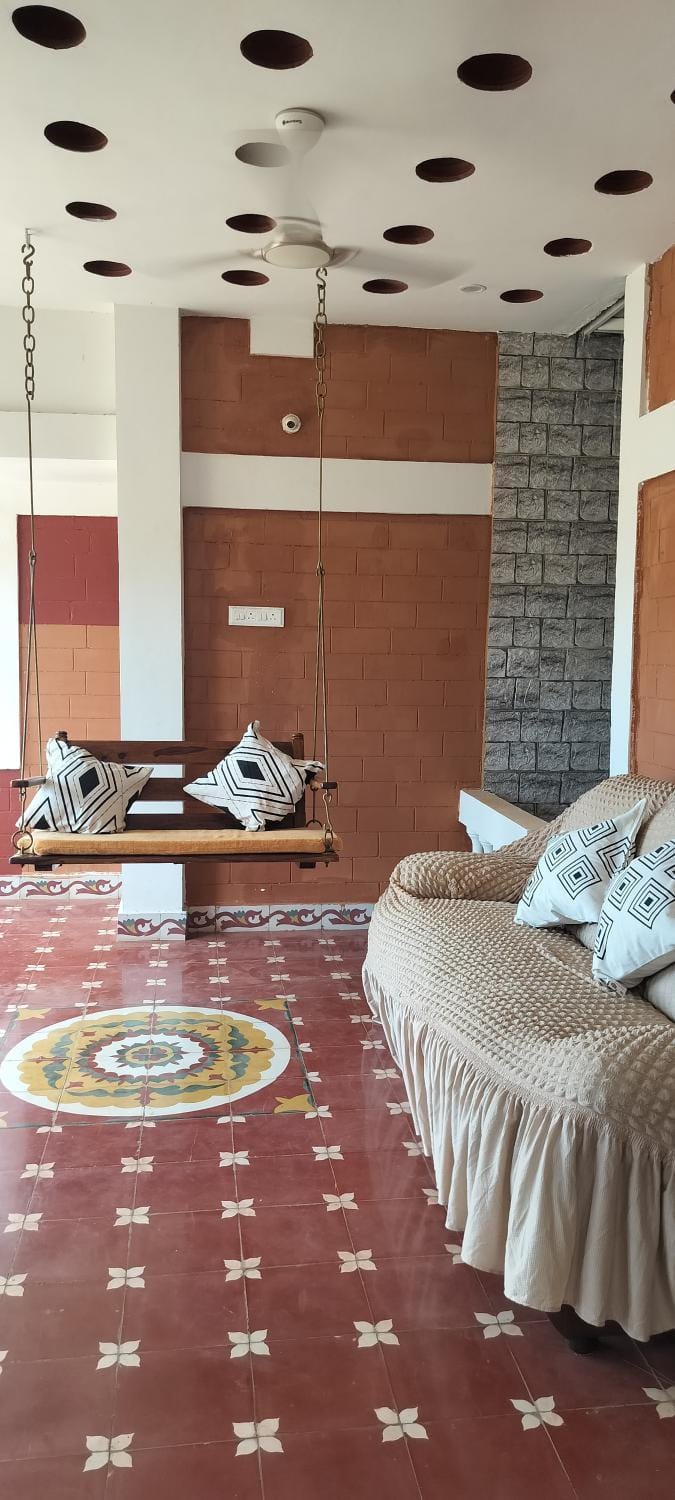 Mountain view Saidevi Kutir Villa in Tamil Nadu