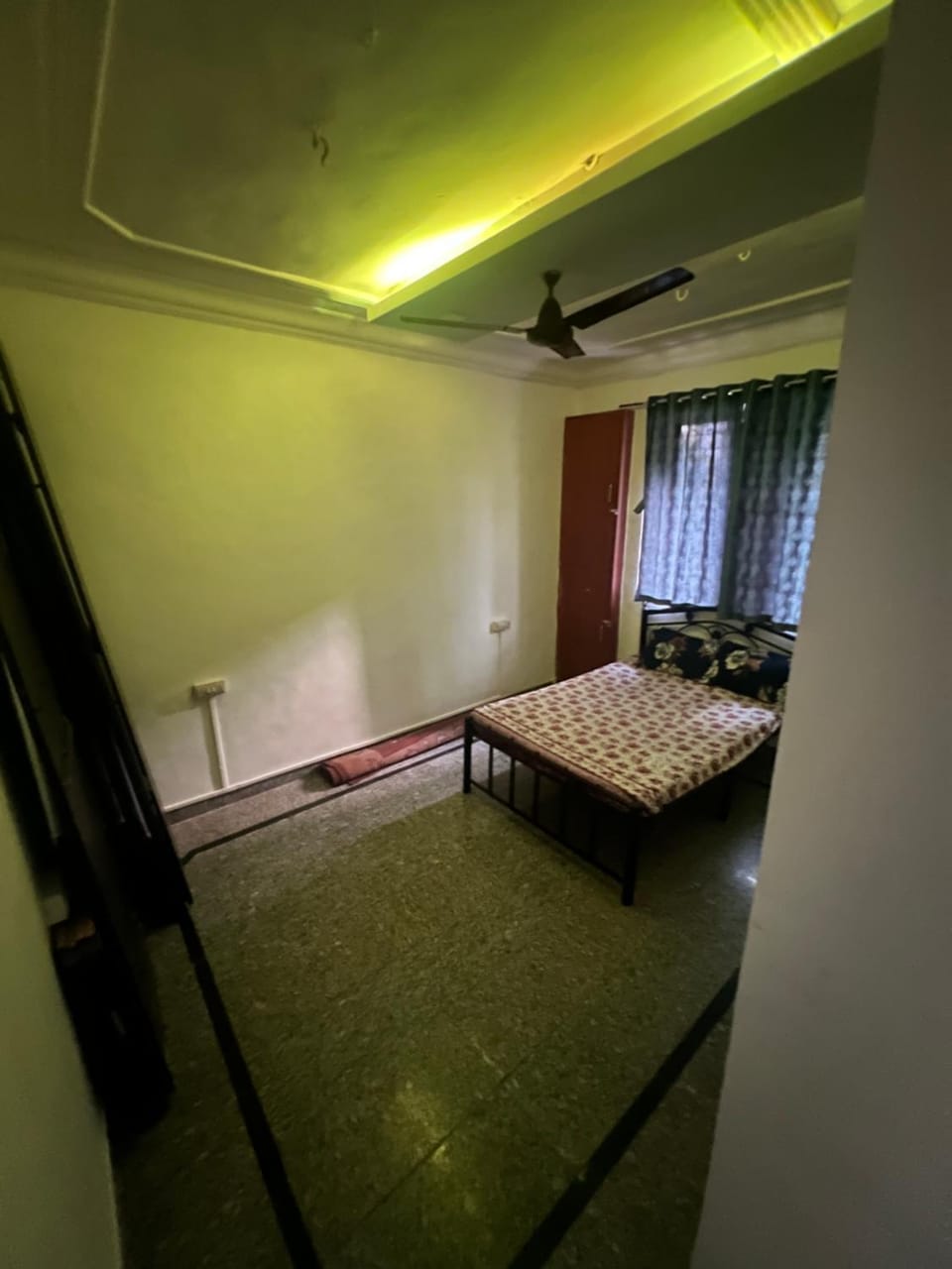 Big Apartment in Thane