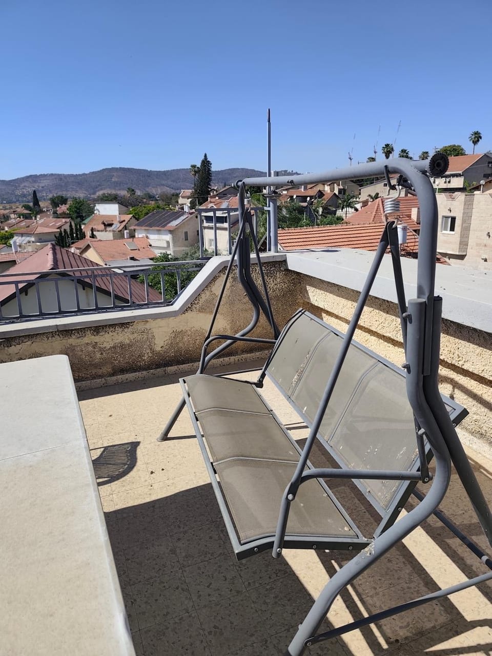 Balcony/Terrace, Mountain view