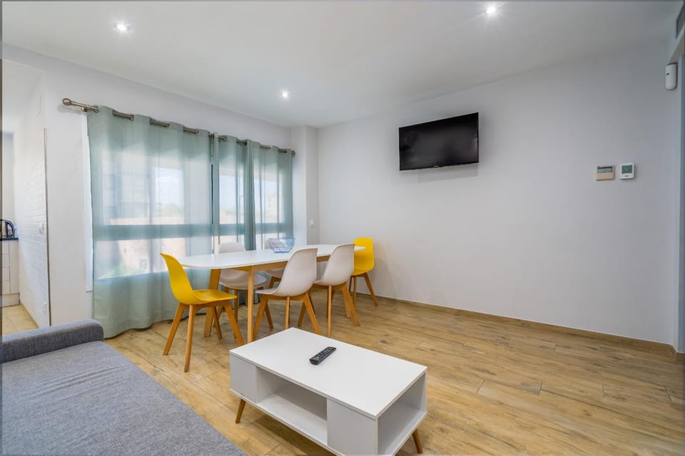 Living room, Dining area
