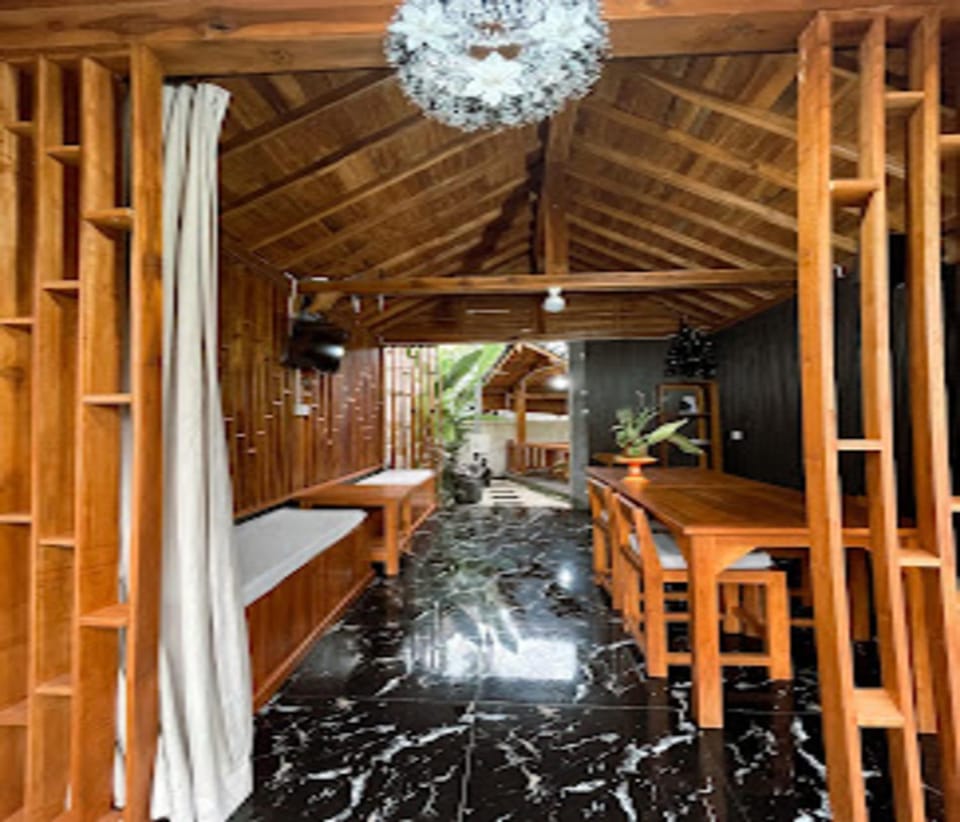 Cozzy De Ravin Village Bungalows Canggu Bed and Breakfast in North Kuta