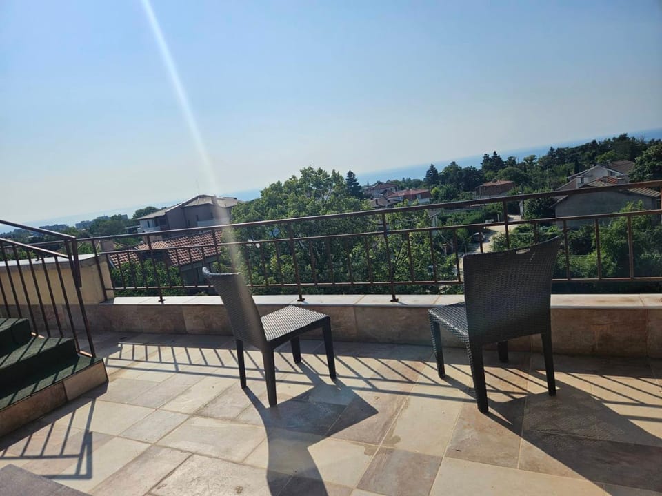 Day, View (from property/room), Balcony/Terrace