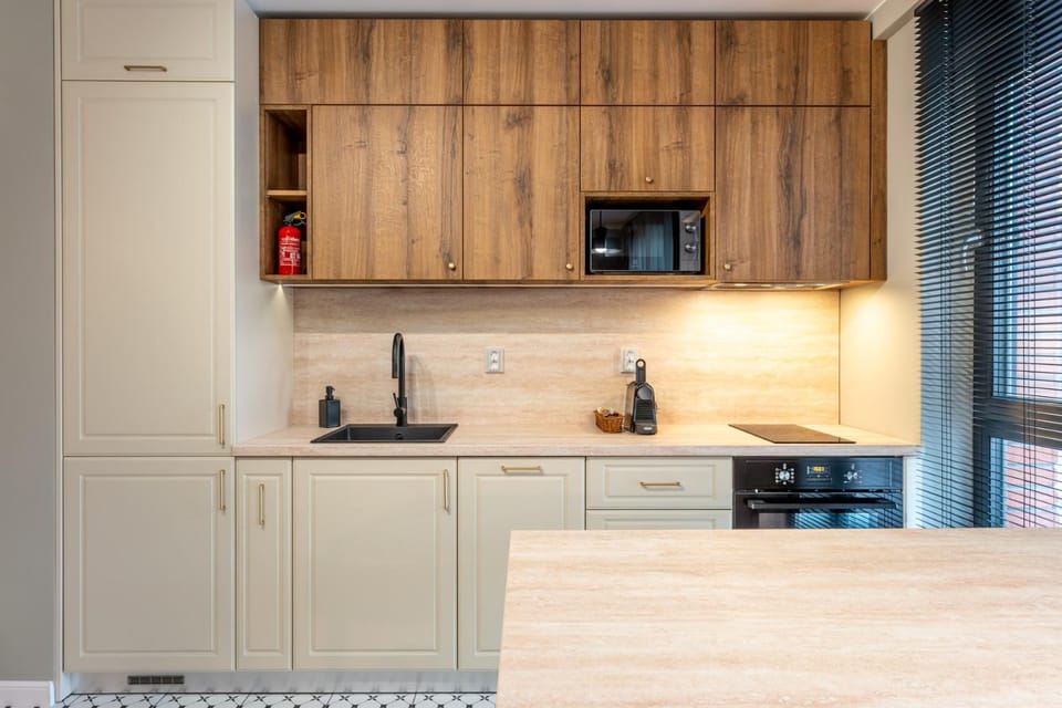 dishwasher, microwave, oven, stove, kitchen