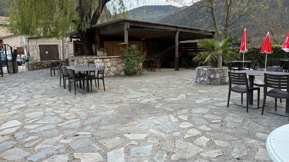RELAIS du BECASSIER Hotel in Provence-Alpes-Côte d'Azur