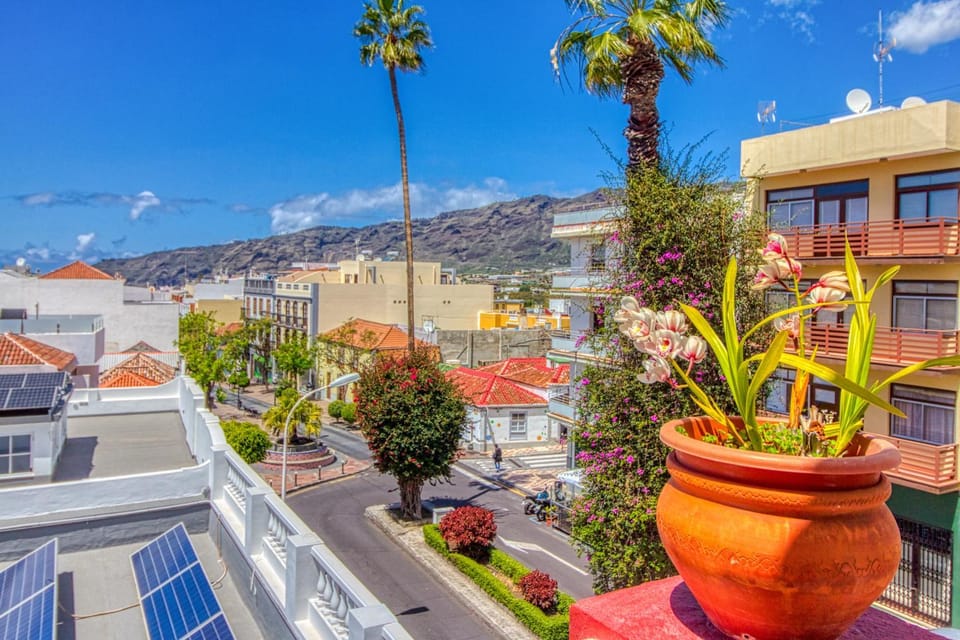 Day, Natural landscape, City view, Mountain view